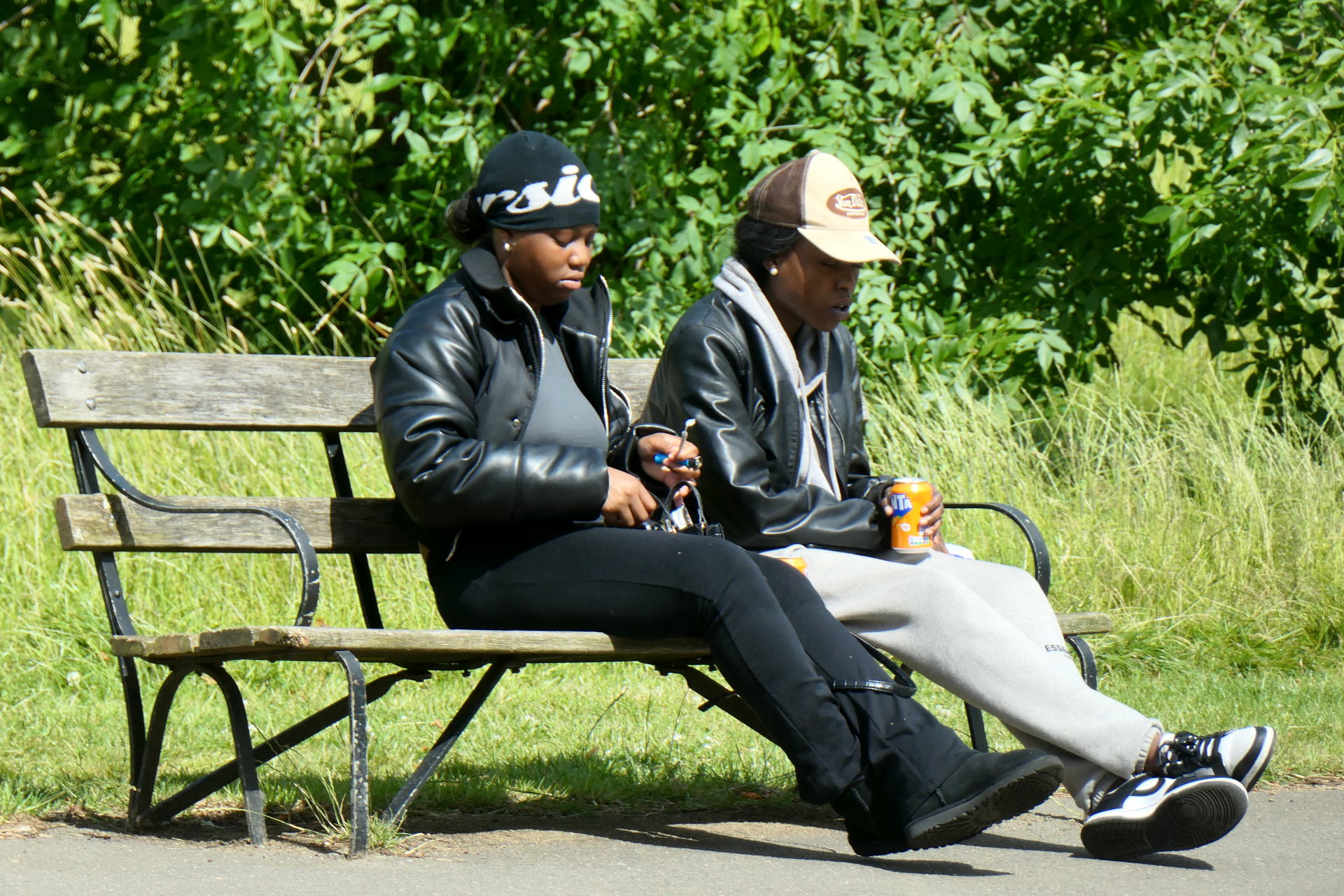 P1011983_edit_crop_scale_77