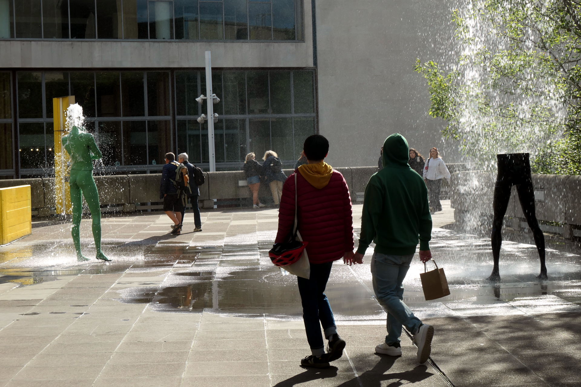 P1067102_edit_crop_scale_80